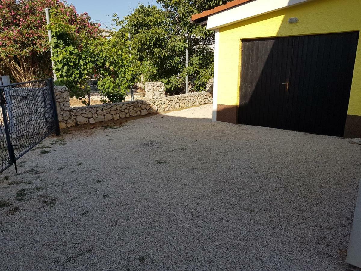 Apartment Mimosa Vir Exterior foto